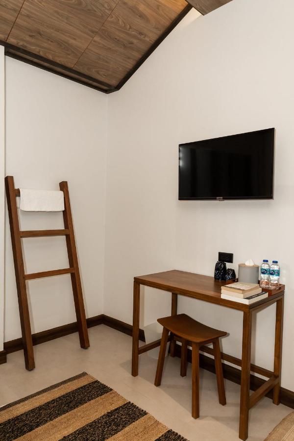 פאנג-נגה Baan Kamana Guest House מראה חיצוני תמונה