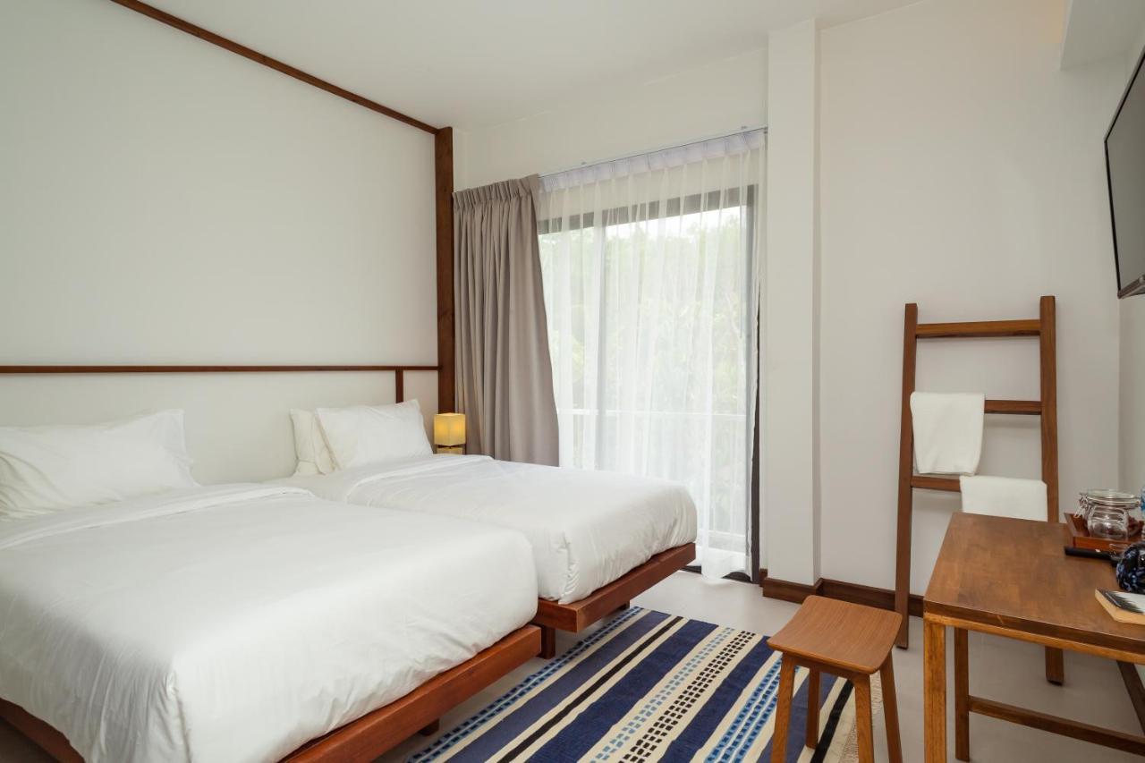 פאנג-נגה Baan Kamana Guest House מראה חיצוני תמונה