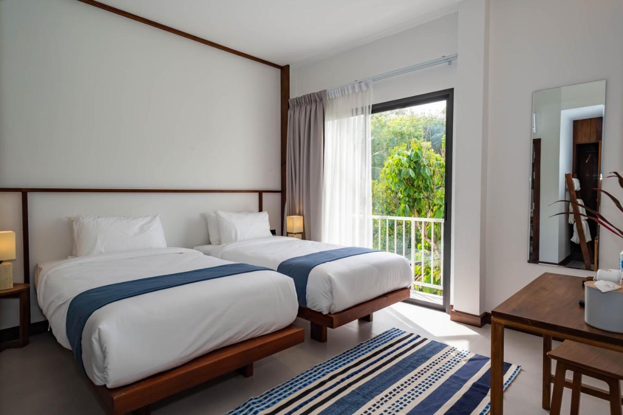 פאנג-נגה Baan Kamana Guest House מראה חיצוני תמונה