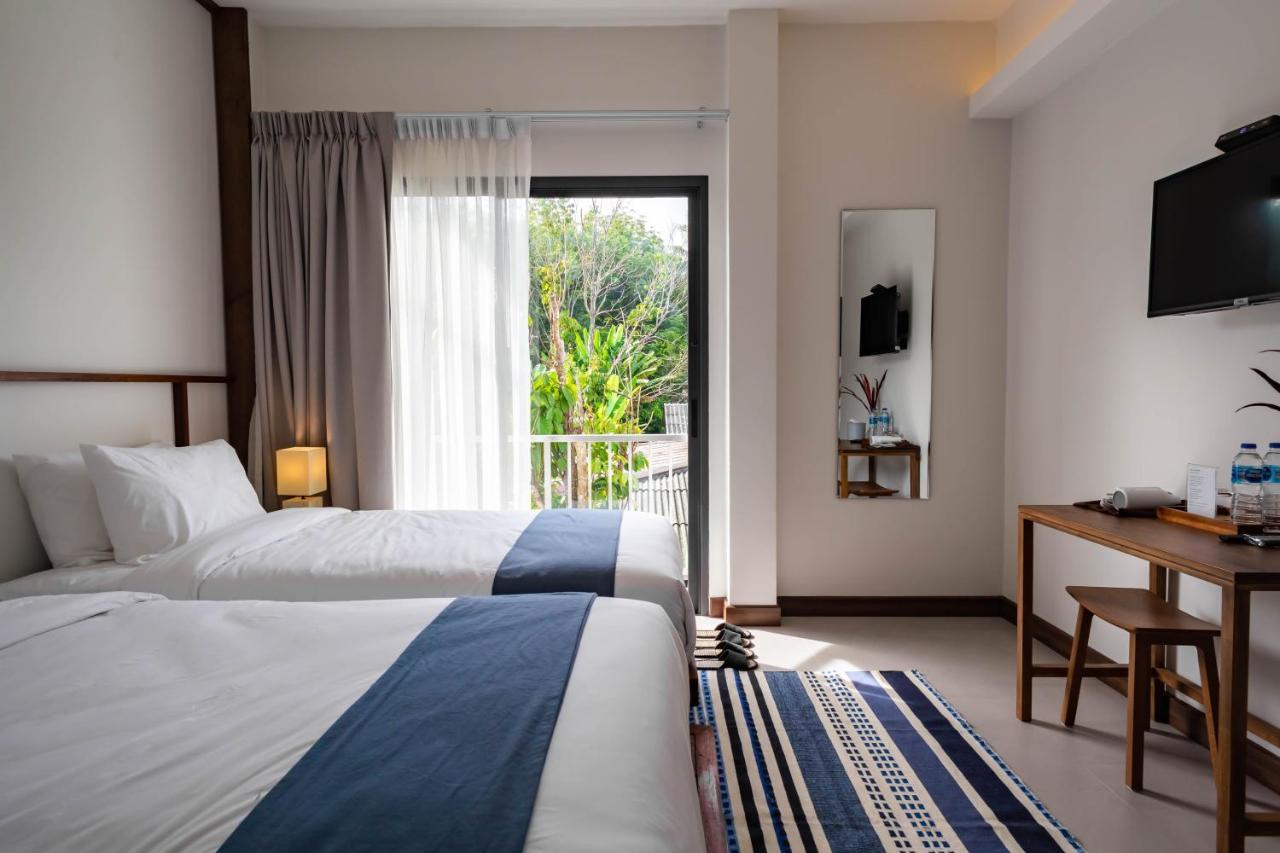 פאנג-נגה Baan Kamana Guest House מראה חיצוני תמונה